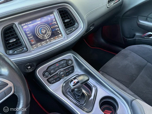 Dodge Challenger - Afbeelding 8 van 25