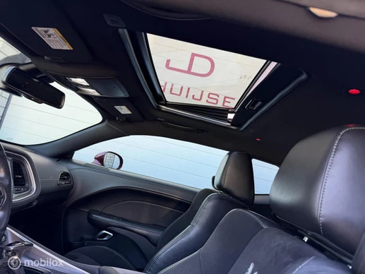 Dodge Challenger - Afbeelding 9 van 25