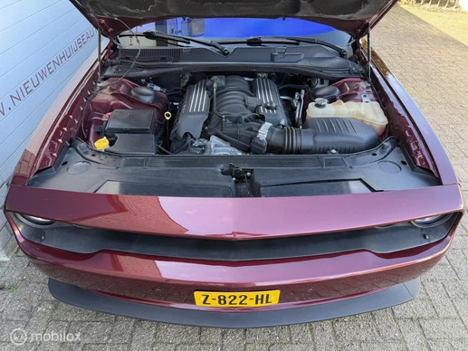 Dodge Challenger - Afbeelding 23 van 25