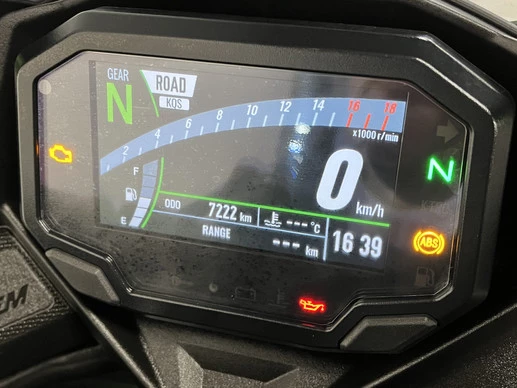 Kawasaki Ninja ZX - Afbeelding 2 van 23