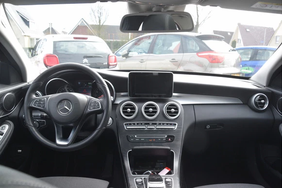 Mercedes-Benz C-Klasse - Afbeelding 10 van 30