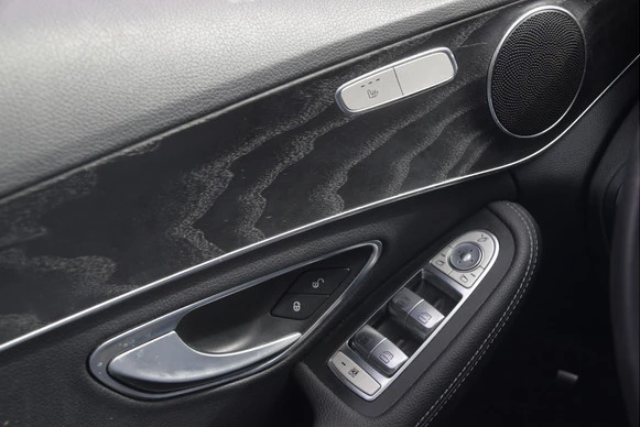 Mercedes-Benz C-Klasse - Afbeelding 27 van 30