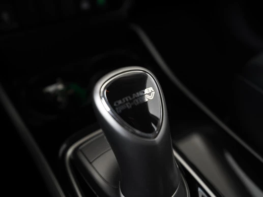 Mitsubishi Outlander - Afbeelding 12 van 30