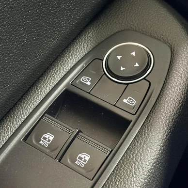 Renault Clio - Afbeelding 16 van 30