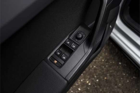 SEAT Ibiza - Afbeelding 23 van 30