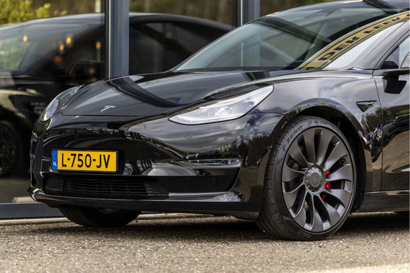 Tesla Model 3 - Afbeelding 11 van 30