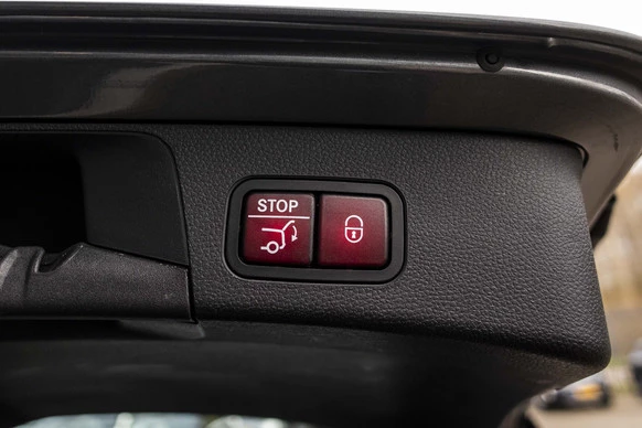 Mercedes-Benz C-Klasse - Afbeelding 14 van 30