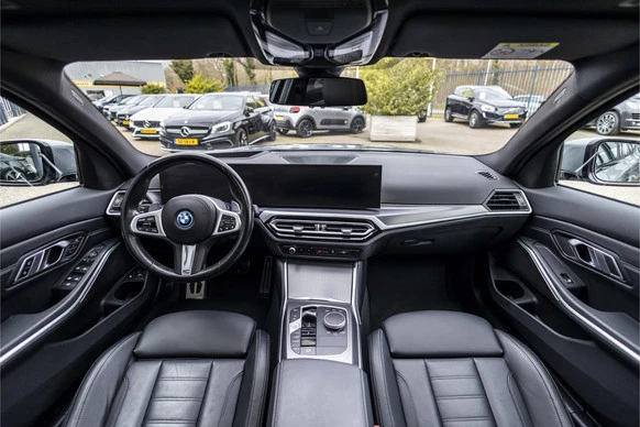 BMW 3 Serie - Afbeelding 16 van 30