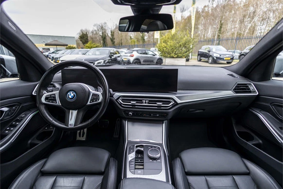 BMW 3 Serie - Afbeelding 17 van 30
