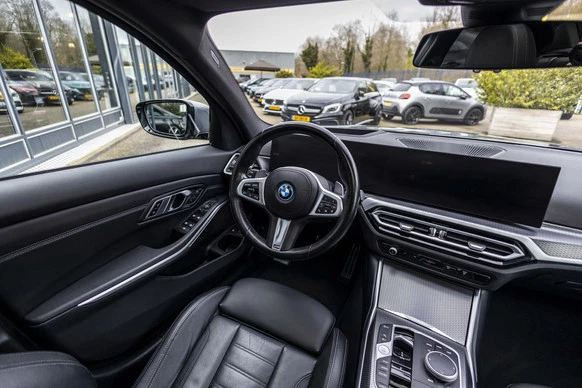 BMW 3 Serie - Afbeelding 19 van 30