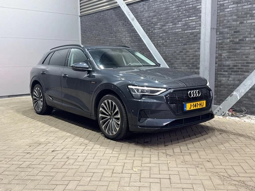 Audi e-tron - Afbeelding 1 van 5
