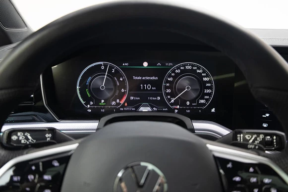 Volkswagen Touareg - Afbeelding 11 van 30