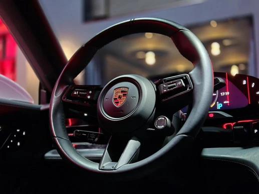 Porsche Taycan - Afbeelding 9 van 30