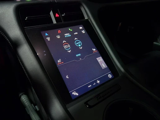 Porsche Taycan - Afbeelding 14 van 30