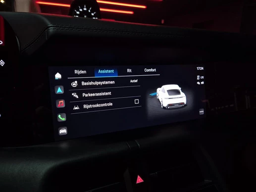 Porsche Taycan - Afbeelding 18 van 30