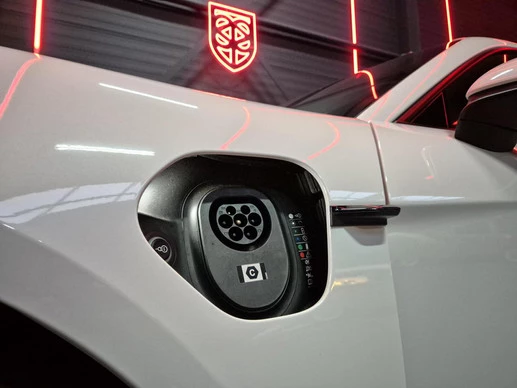 Porsche Taycan - Afbeelding 26 van 30