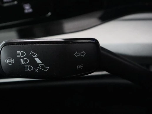 Volkswagen Golf - Afbeelding 16 van 30