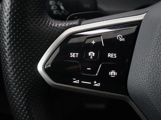 Volkswagen Golf - Afbeelding 17 van 30