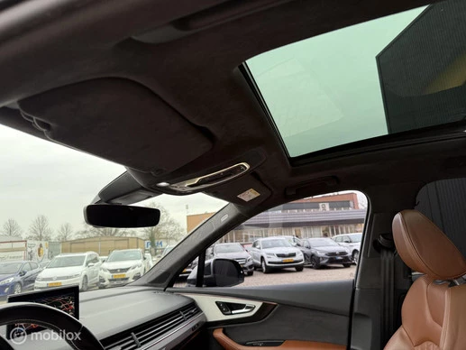 Audi SQ7 - Afbeelding 18 van 29