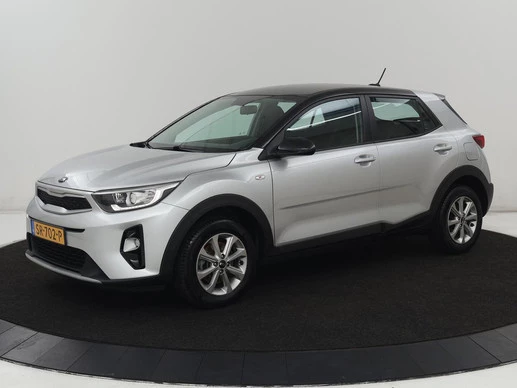 Kia Stonic - Afbeelding 1 van 30