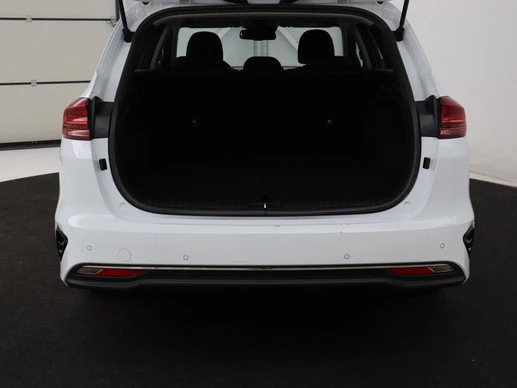 Kia Ceed - Afbeelding 9 van 29