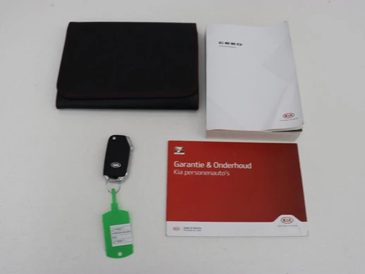 Kia Ceed - Afbeelding 11 van 29