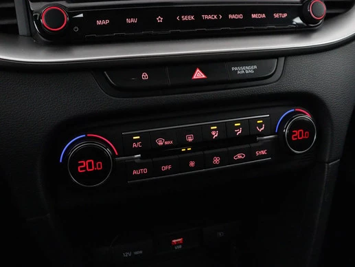 Kia Ceed - Afbeelding 24 van 29