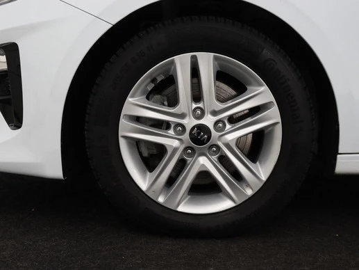 Kia Ceed - Afbeelding 27 van 29