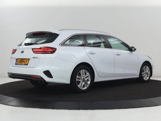 Kia Ceed - Afbeelding 28 van 29