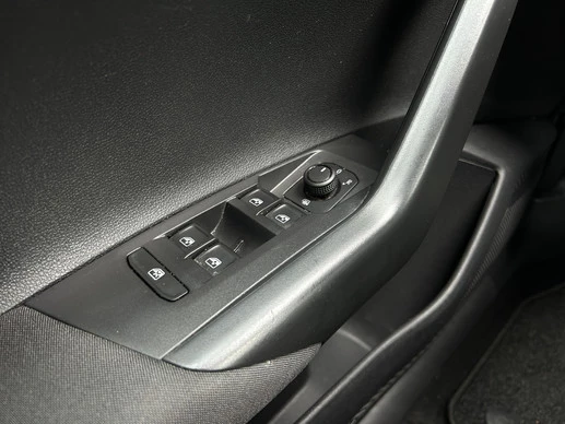 Volkswagen Polo - Afbeelding 23 van 25