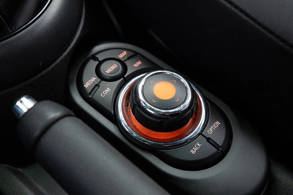 MINI Cooper - Afbeelding 16 van 30