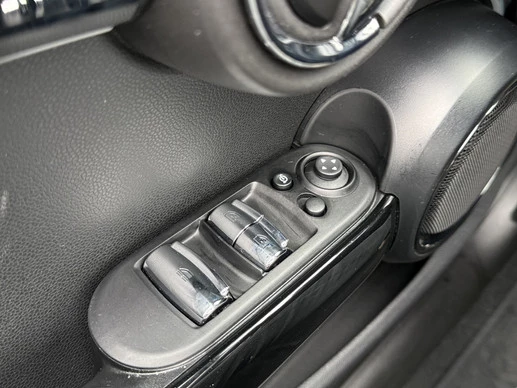 MINI Cooper Cabrio - Afbeelding 13 van 30