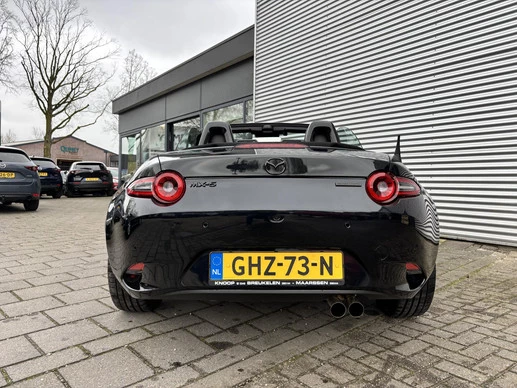 Mazda MX-5 - Afbeelding 21 van 23