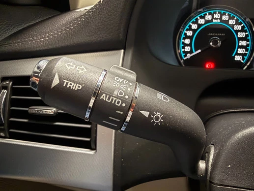 Jaguar XF - Afbeelding 19 van 30