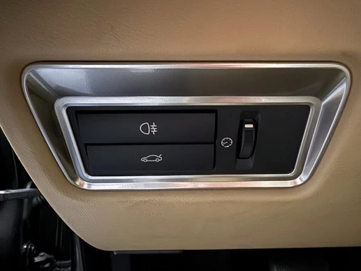 Jaguar XF - Afbeelding 24 van 30