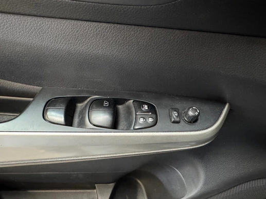 Nissan Navara - Afbeelding 17 van 23