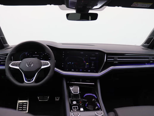 Volkswagen Touareg - Afbeelding 17 van 30