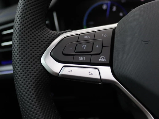 Volkswagen Touareg - Afbeelding 19 van 30