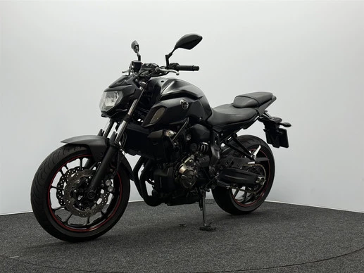 Yamaha MT 07 - Afbeelding 7 van 18