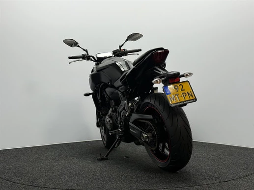 Yamaha MT 07 - Afbeelding 12 van 18