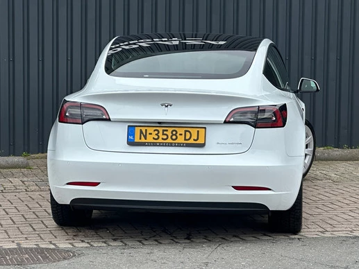 Tesla Model 3 - Afbeelding 7 van 24