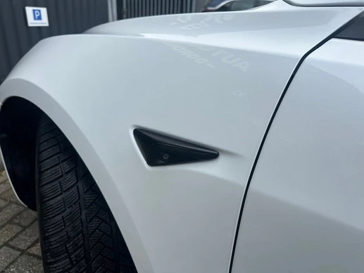 Tesla Model 3 - Afbeelding 8 van 24