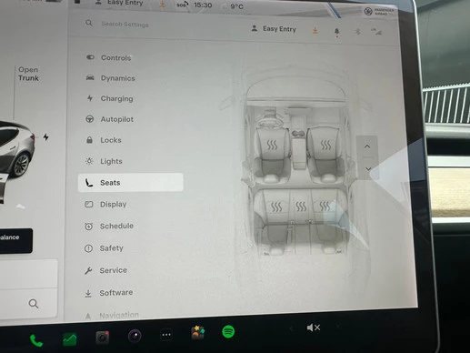 Tesla Model 3 - Afbeelding 16 van 24