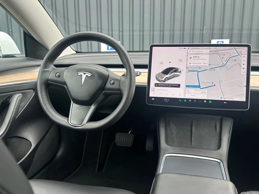 Tesla Model 3 - Afbeelding 22 van 24