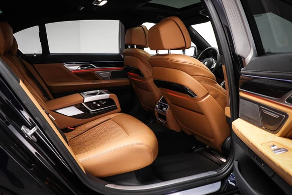 BMW 7 Serie - Afbeelding 3 van 30