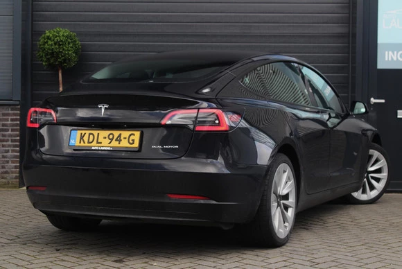 Tesla Model 3 - Afbeelding 2 van 25