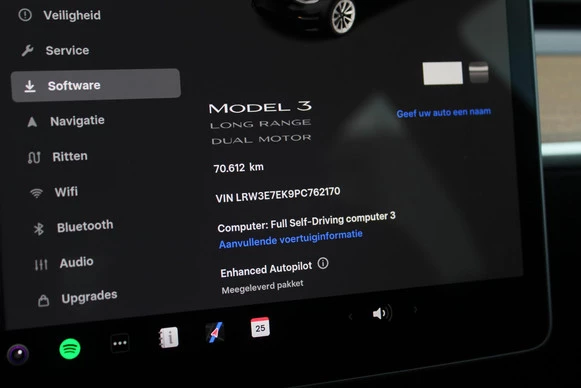 Tesla Model 3 - Afbeelding 21 van 25