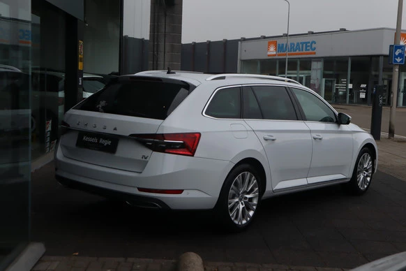 Škoda Superb - Afbeelding 4 van 30