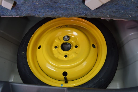 Suzuki Alto - Afbeelding 13 van 13