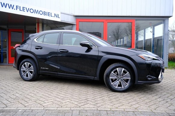Lexus UX - Afbeelding 4 van 30